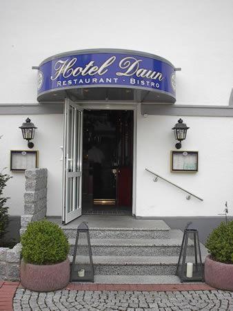 Hotel Daun Castrop-Rauxel Exterior photo